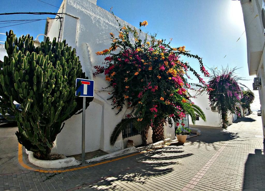 Hotel Las Calas Agua Amarga  Eksteriør billede