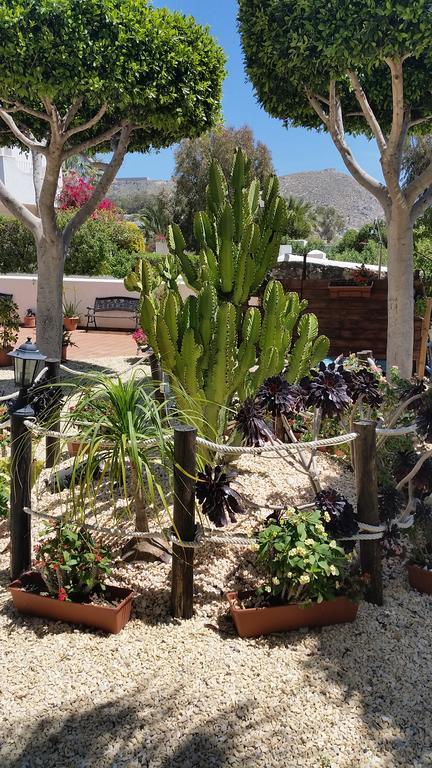 Hotel Las Calas Agua Amarga  Eksteriør billede
