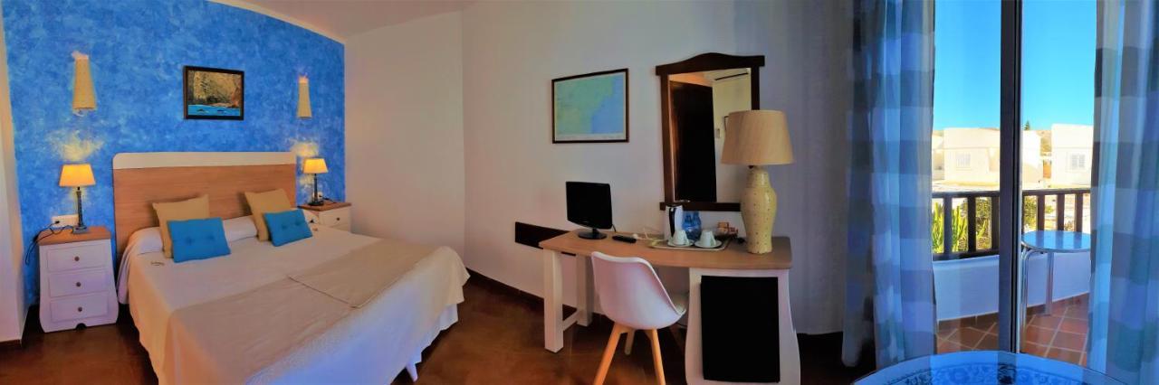 Hotel Las Calas Agua Amarga  Eksteriør billede