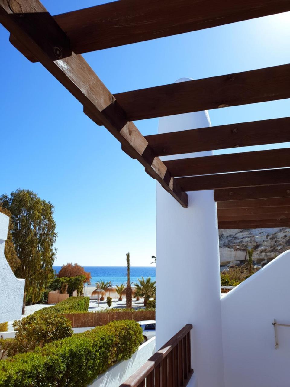 Hotel Las Calas Agua Amarga  Eksteriør billede