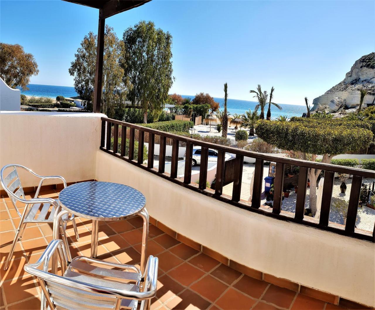 Hotel Las Calas Agua Amarga  Eksteriør billede