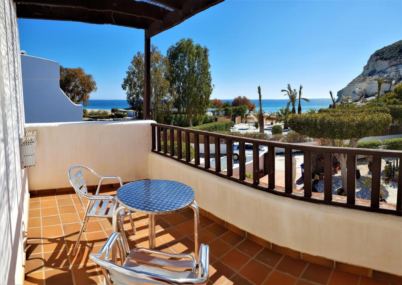 Hotel Las Calas Agua Amarga  Eksteriør billede